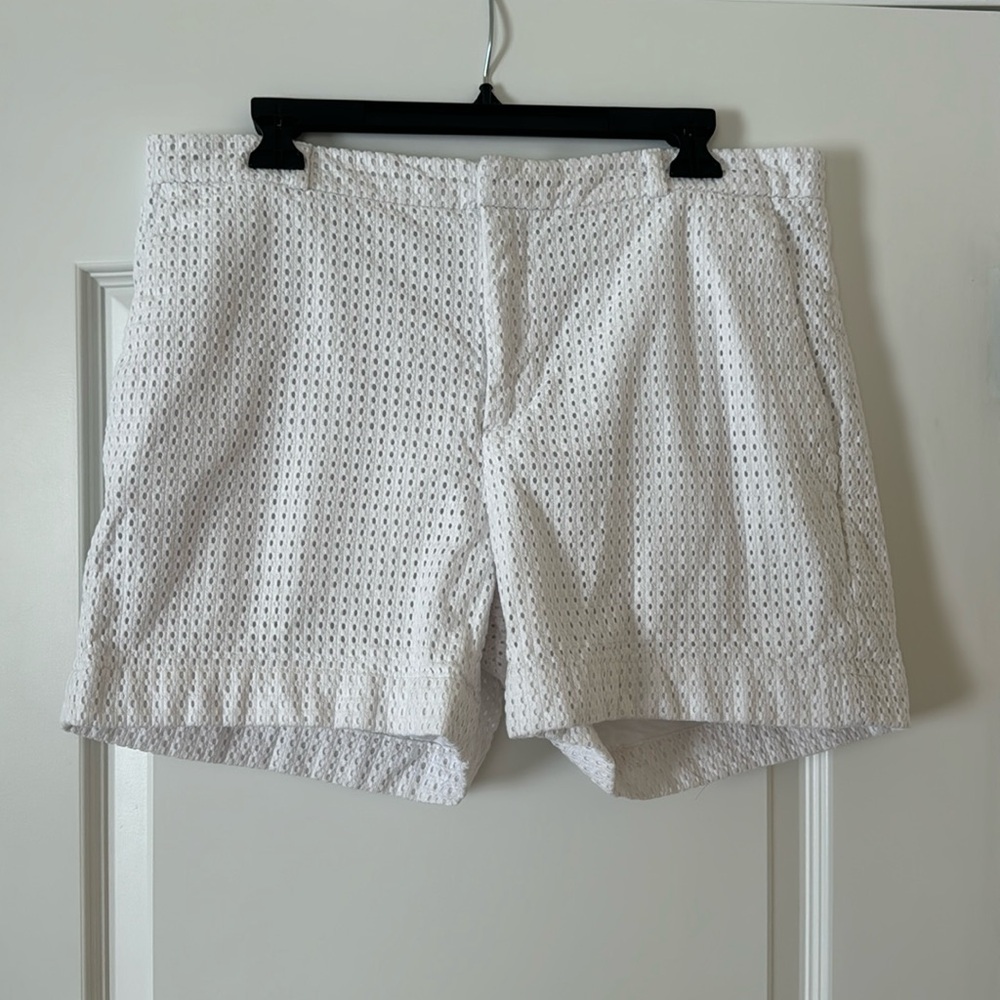 Banana Republic Size 12 | White Eyelet Shorts